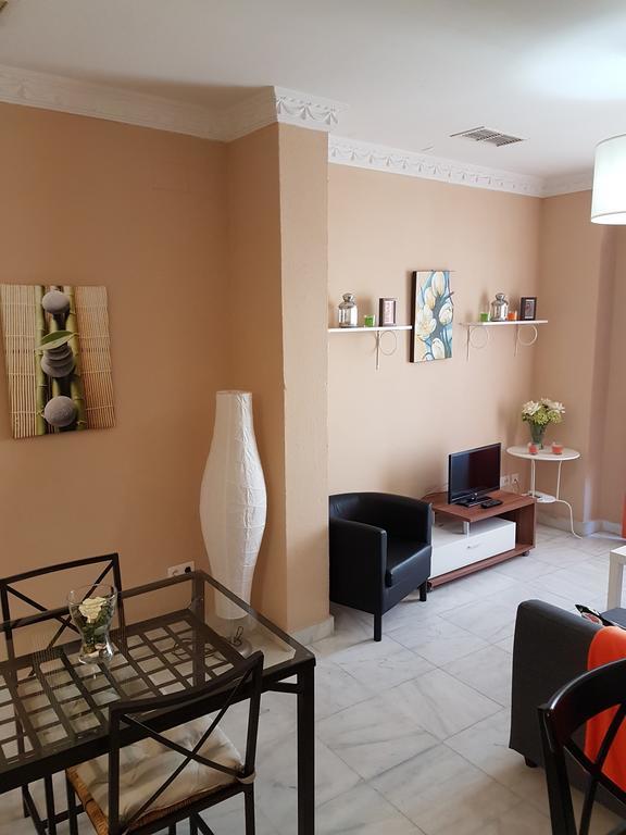 Apartamento Venecia Arenal Севилья Экстерьер фото